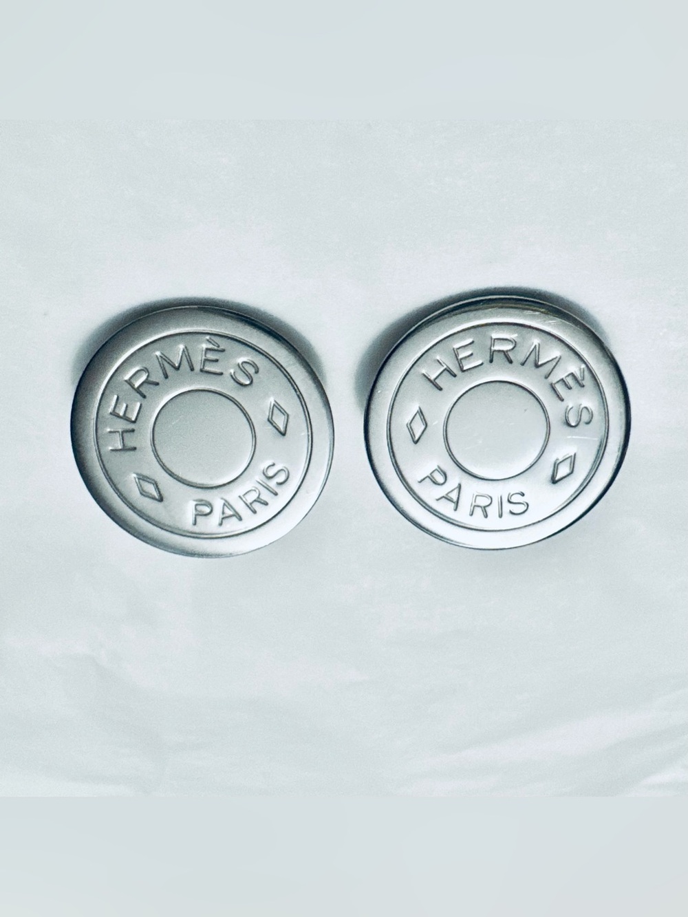 Hermès AUTHENTIC Bijouterie Fantaisie Clou de Selle Logo Silver Clip On Earrings